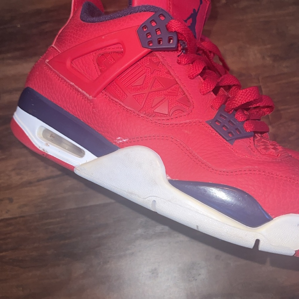 Air Jordan 4 Retro 4 Fiba Preowned
Mens Sz 8 - Picture 10 of 12